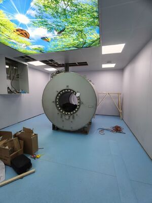 Καλή τιμή. 100dB Αποτελεσματικότητα προστασίας Δωμάτιο προστασίας RF με προσαρμόσιμο μέγεθος δωματίου και αντίσταση εισόδου 50oHm για δοκιμές EMC σε απευθείας σύνδεση