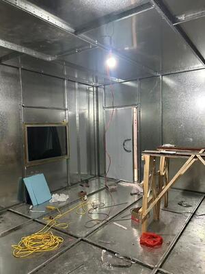 Καλή τιμή. Θάλαμος Θωράκισης RF με 100dB Αποτελεσματικότητα Θωράκισης, Προσαρμόσιμο Μέγεθος Θαλάμου και Φίλτρο RC με Αντίσταση 50 Ohm για Προστασία EMI σε απευθείας σύνδεση